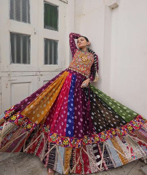 DESIGNER FANCY READYMADE NAVRATRI LEHENGA CHOLI COLLECTION IN GEORGETTE LW 7138