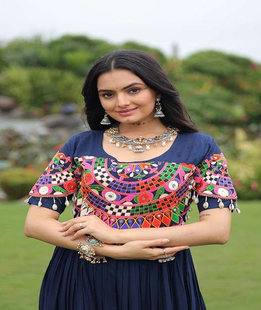 DESIGNER NAVRATRI WEAR ANARKALI GOWN KURTI IN RAYON COTTON LNB 9259