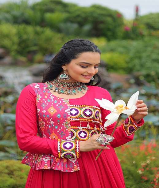 DESIGNER READYMADE NAVRATRI WEAR ANARKALI GOWN KURTI IN RAYON COTTON LW 9257 9264