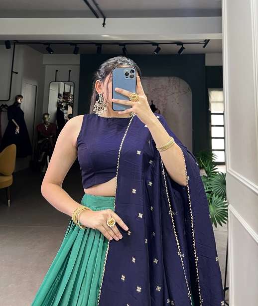 INDIAN DESIGNER BOLLYWOOD WEDDING PARTY WEAR HEAVY CHANDERI SILK LEHENGA CHOLI LNB 1908 COLOR