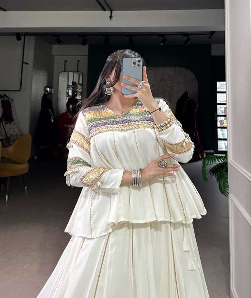 DESIGNER FANCY NAVRATRI WEAR COLLECTION NNK 1739 LW 9297