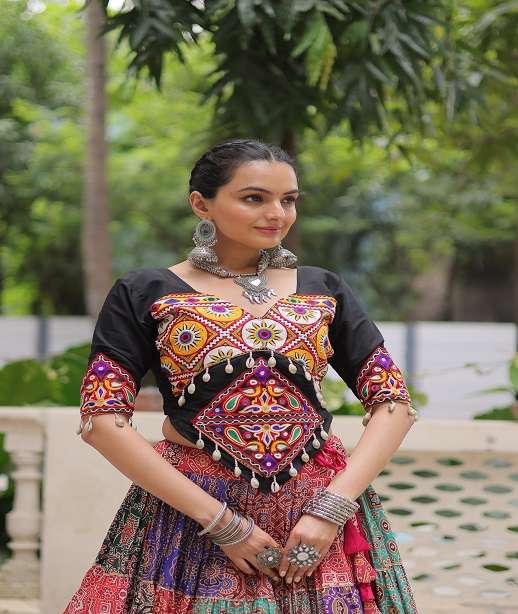 DESIGNER MULTICOLOR COTTON NAVRATRI LEHENGA CHOLI COLLECTION LW 7133