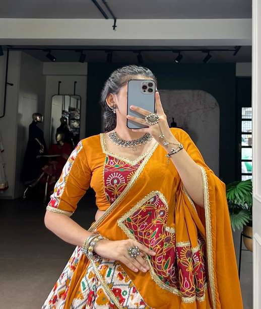 RAYON COTTON NAVRATRI WEAR LEHENGA BLOUSE BLOUSE PAIR COLLECTION LNB 1685