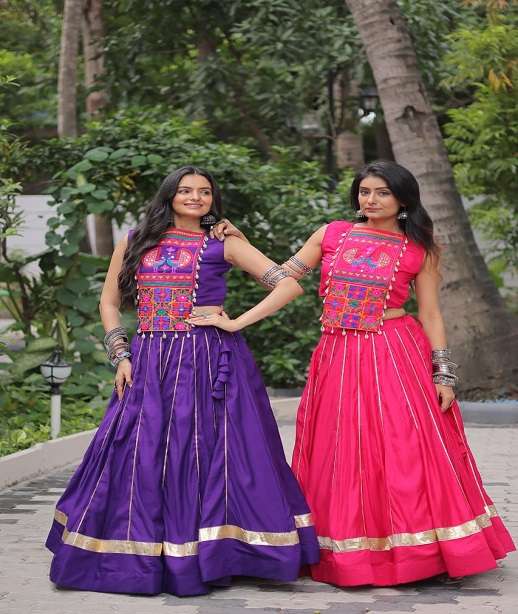ROMAN SILK NAVRATRI WEAR LEHENGA BLOUSE PAIR COLLECTION LW 7141 COLOR