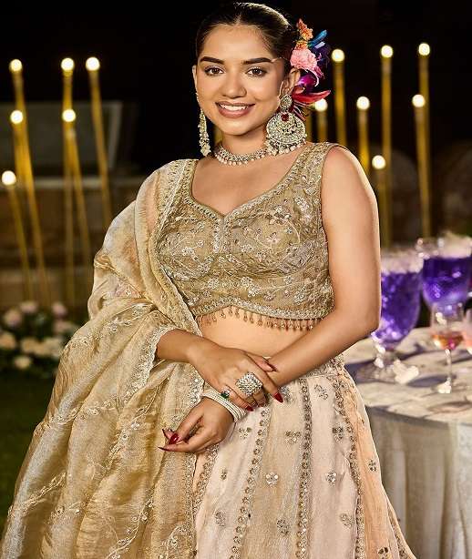 DESIGNER BOLLYWOOD BRIDAL WEDDING PARTY WEAR HEAVY SATIN SILK LEHENGA CHOLI SENHORA DRESSES NT 6173