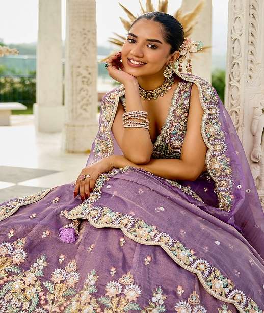 DESIGNER BOLLYWOOD BRIDAL WEDDING PARTY WEAR HEAVY SATIN SILK LEHENGA CHOLI SENHORA DRESSES NT 6176-6177