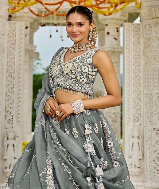 INDIAN DESIGNER BOLLYWOOD WEDDING PARTY WEAR HEAVY ORGANZA READYMADE LEHENGA CHOLI NT 6184 COLOR