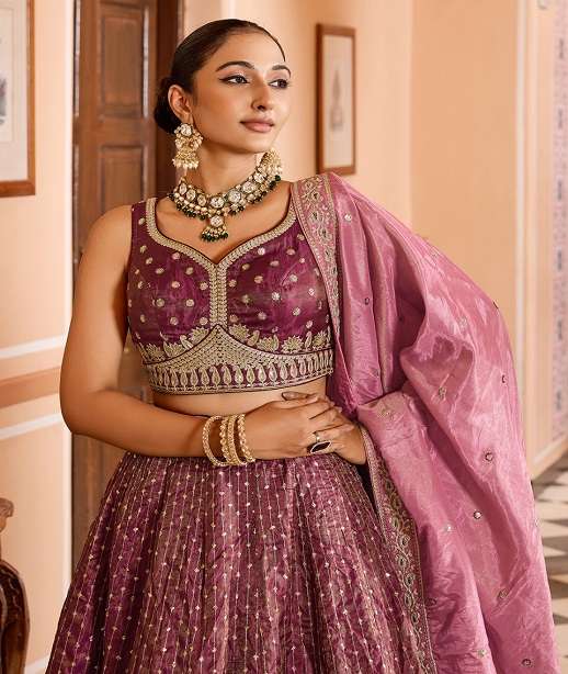 INDIAN DESIGNER BOLLYWOOD WEDDING PARTY WEAR HEAVY TISSUE SILK LEHENGA CHOLI NT 6205 COLOR
