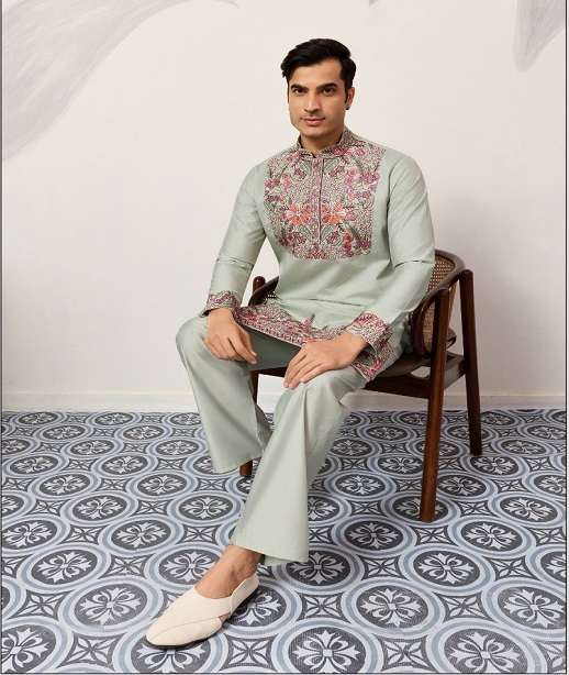DESIGNER PARTY WEAR READYMADE INDIAN MENS VISCOSE SILK KURTA KF 21031-21036