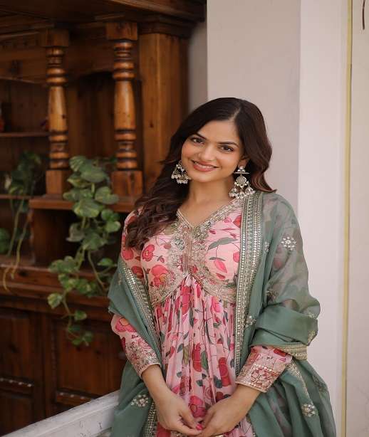 DESIGNER WEDDING PARTY WEAR VICHITRA SILK ANARKALI GOWN SALWAR SUIT KU 1225