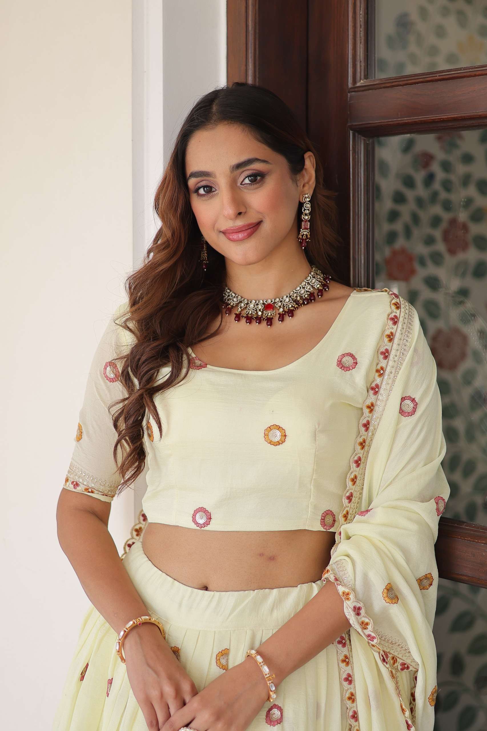 INDIAN DESIGNER BOLLYWOOD WEDDING PARTY WEAR VICHITRA SILK LEHENGA CHOLI LW 7155