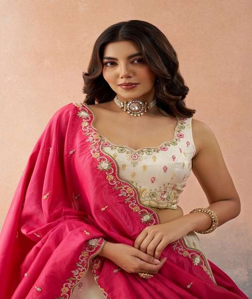 DESIGNER BOLLYWOOD BRIDAL WEDDING PARTY WEAR SILK LAVENDER BEADS LEHENGA CHOLI SENHORA DRESSES NT 6313 COLOR