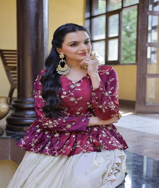 INDIAN DESIGNER FANCY WEDDING PARTY WEAR SILK TOP CHIKU SKIRT SALWAR SUIT LW 7163 COLOR