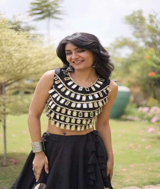 DESIGNER NAVRATRI WEAR ROMAN SILK NAVRATRI LEHENGA LW 7173 COLOR