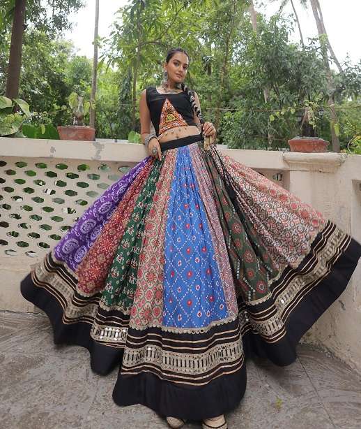 NAVRATRI WHITE MULTICOLOR ROMAN SILK LEHENGA CHOLI REAL MIRROR SILK COLLECTION LW 7136