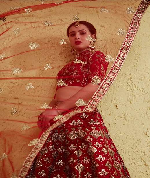 DESIGNER BRIDAL WEDDING PARTY WEAR ART SILK SEQUENCE WORK LEHENGA CHOLI ZC KB 7055 COLOR