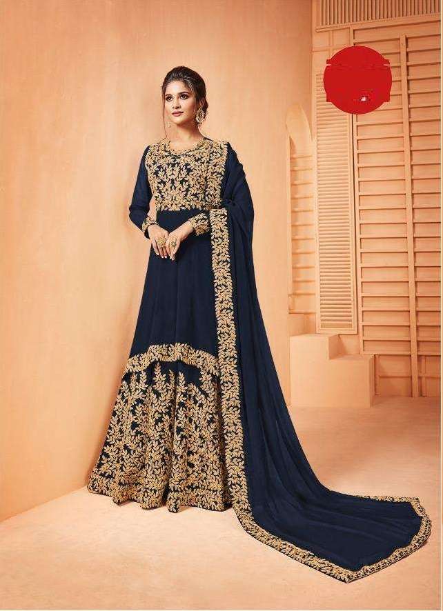 HEAVY DESIGNER INDIAN TRADITIONAL WEAR 