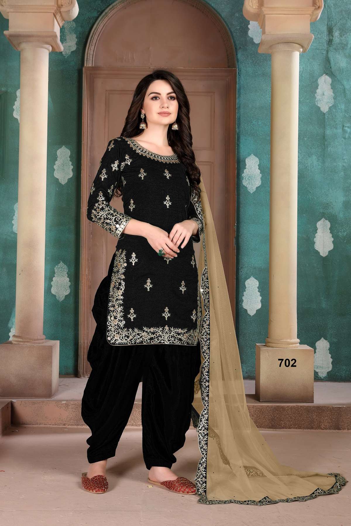 SUPERB BLACK PUNJABI STYLE DESIGNER FANCY PARTY WEAR PATIYALA SALWAR SUIT DRESS 702