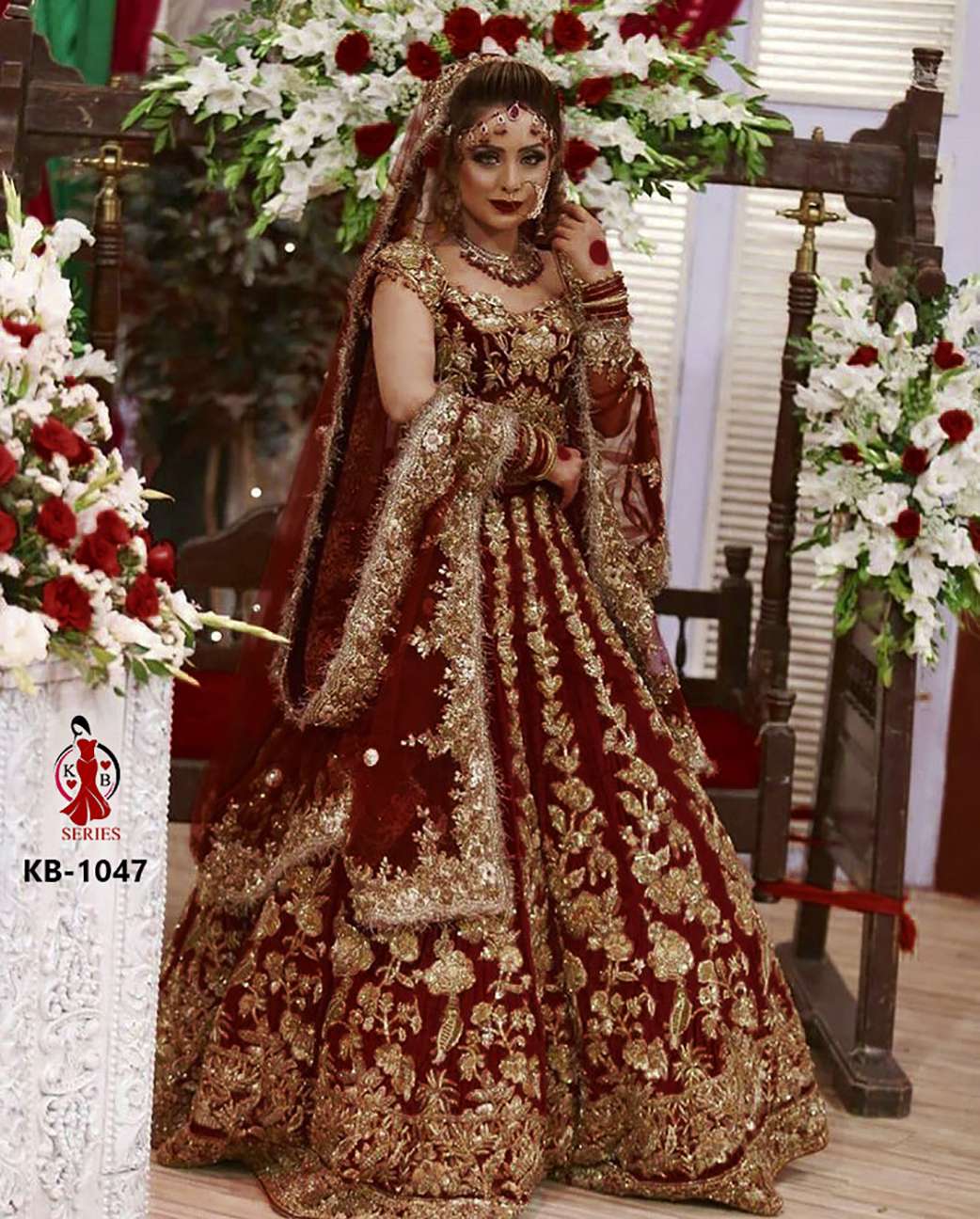 BOLLYWOOD DESIGNER BRIDAL WEDDING WEAR LEHENGA IN VELVET FABRIC KB 1047 MAROON