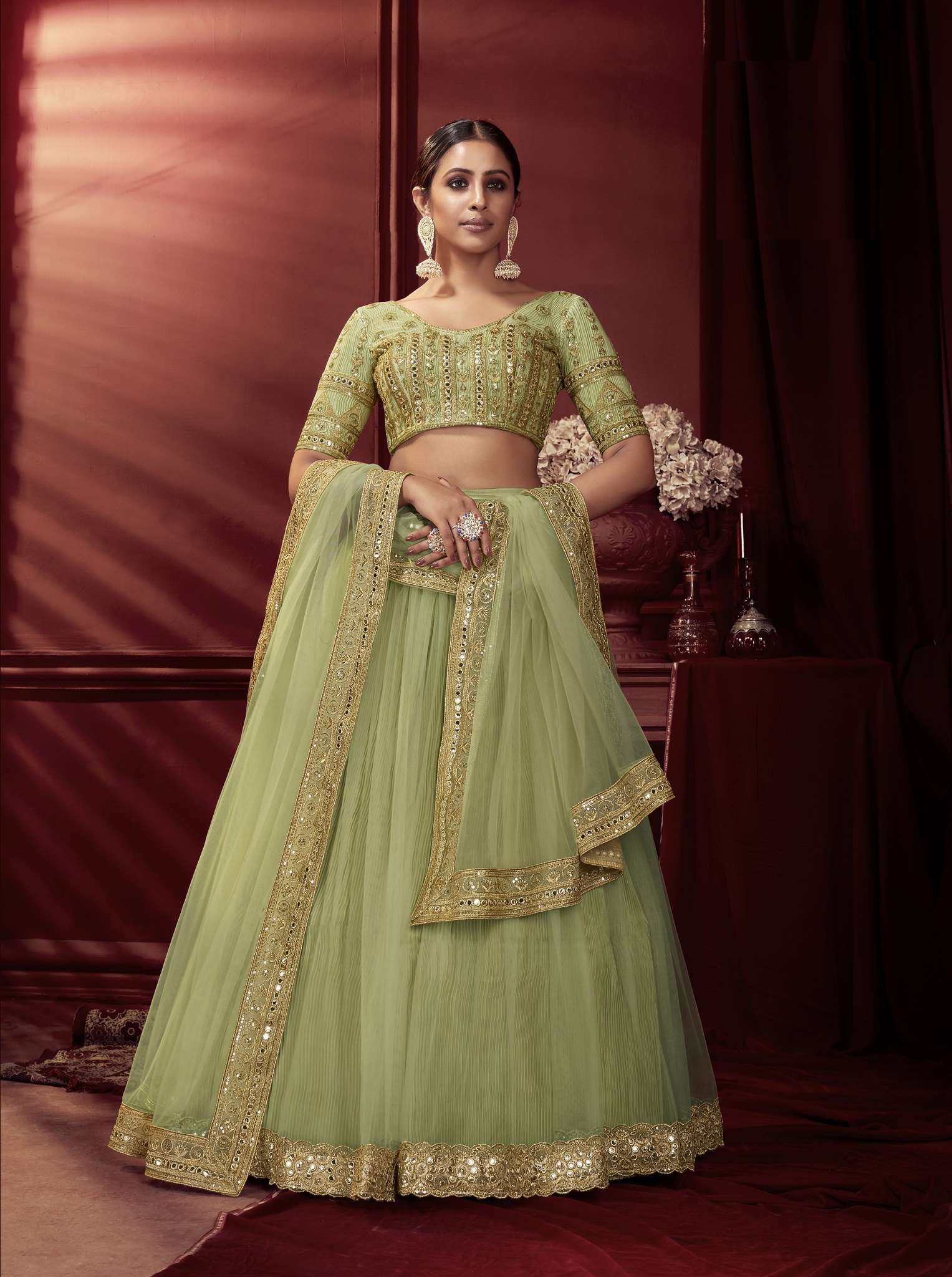 Wedding And Stitched Ladies Fancy Party Wear Gown at Rs 3850 in Ghaziabad