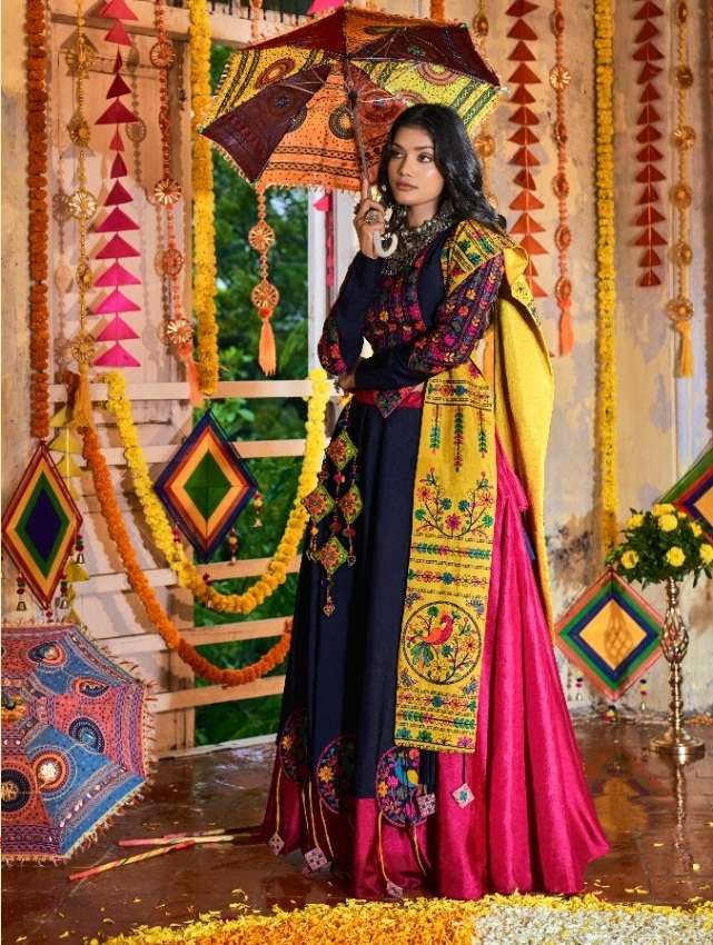 DESIGNER FANCY NAVRATRI SPECIAL GAMTHI LEHENGA CHOLI IN COTTON VIWAH FASHION 2114