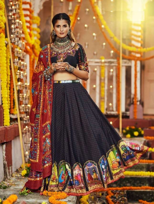 DESIGNER FANCY NAVRATRI SPECIAL GAMTHI LEHENGA CHOLI IN COTTON VIWAH FASHION RAAS 5 2124