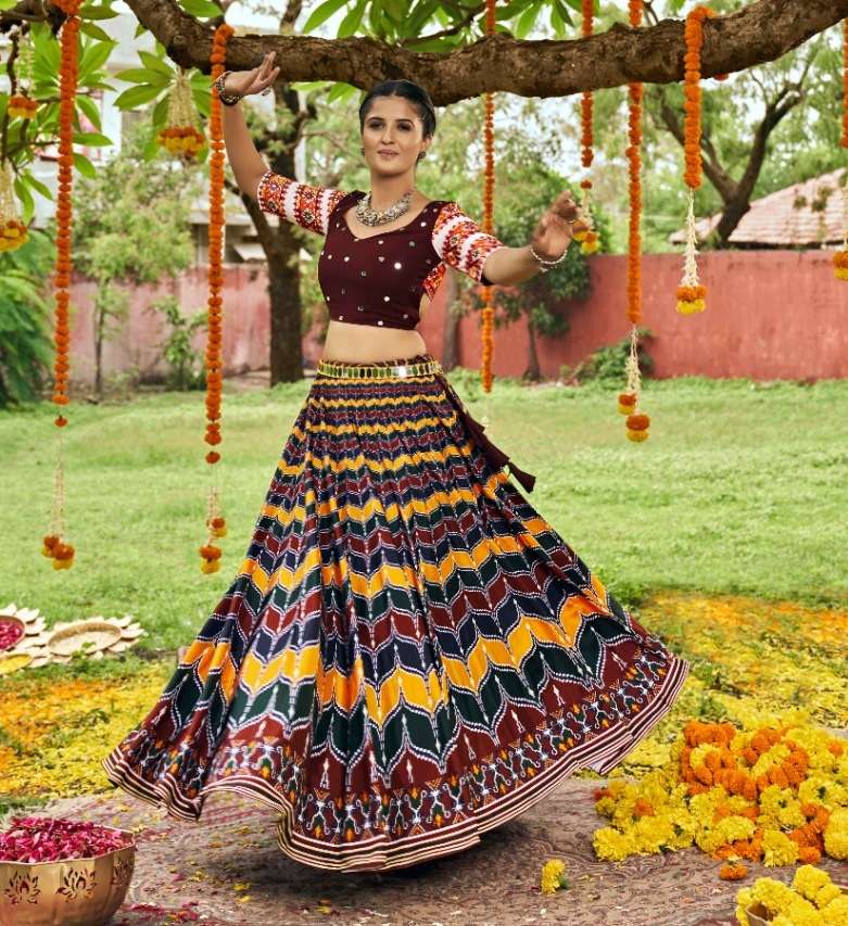 DESIGNER FANCY NAVRATRI SPECIAL GAMTHI LEHENGA CHOLI IN COTTON VIWAH FASHION RAAS 5 2129