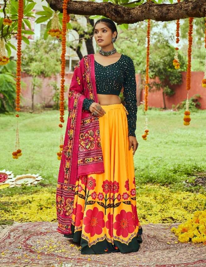 DESIGNER FANCY NAVRATRI SPECIAL GAMTHI LEHENGA CHOLI IN COTTON VIWAH FASHION RAAS 5 2128