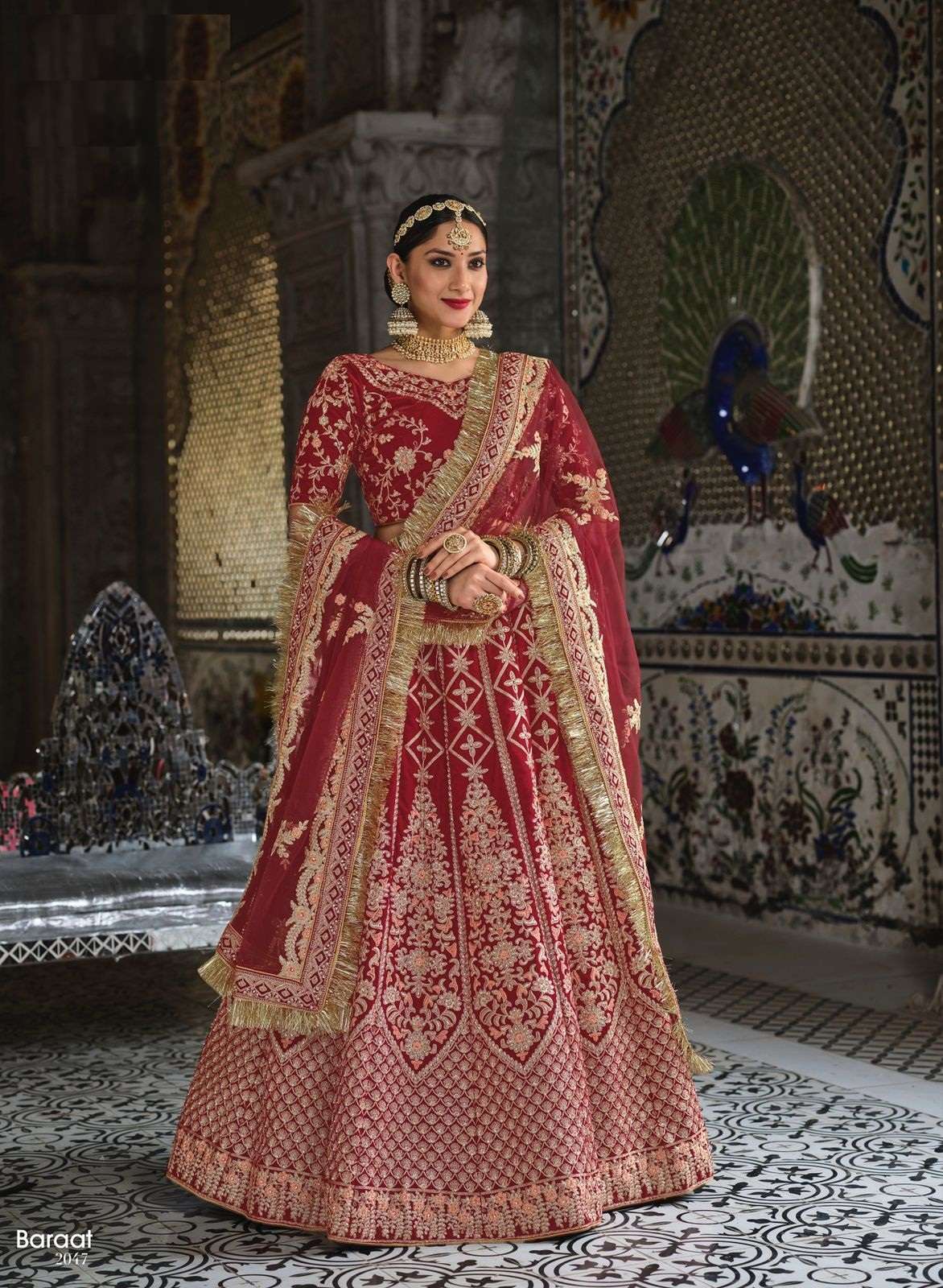 DESIGNER FANCY NEW WEDDING BRIDAL WEAR PREMIUM VELVET LEHENGA CHOLI SENHORA BAARAT 2047