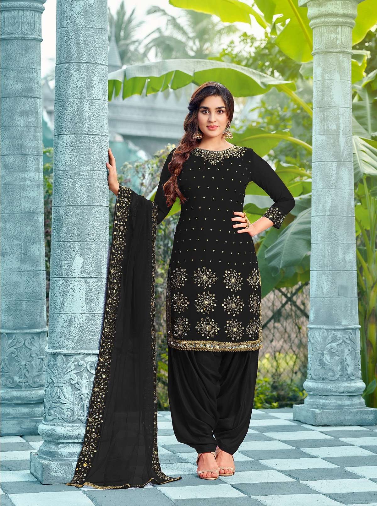 DESIGNER FANCY PARTY WEAR DESIGNER BLACK PATIYALA SALWAR SUIT IN GEORGETTE MRDNGI 2027B