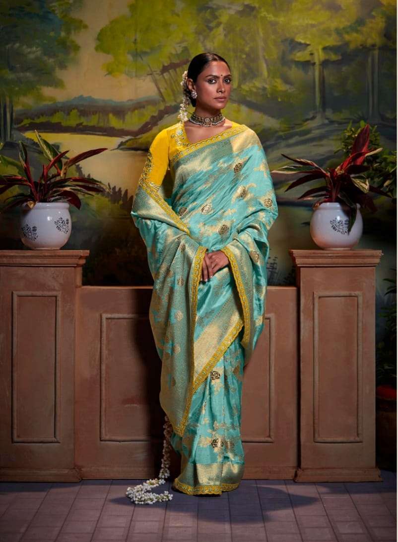 DESIGNER FANCY PARTY WEAR SILK SAREE EXCLUSIVE COLLECTION KARMA PARNIKA 130