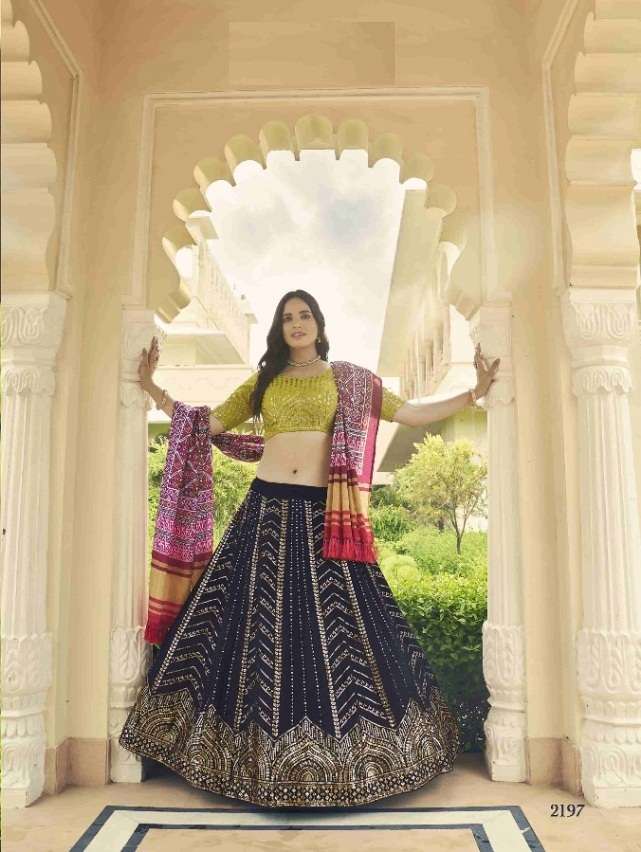 DESIGNER FANCY WEDDING BRIDAL WEAR HEAVY SILK LEHENGA CHOLI BRIDESMAID 2197