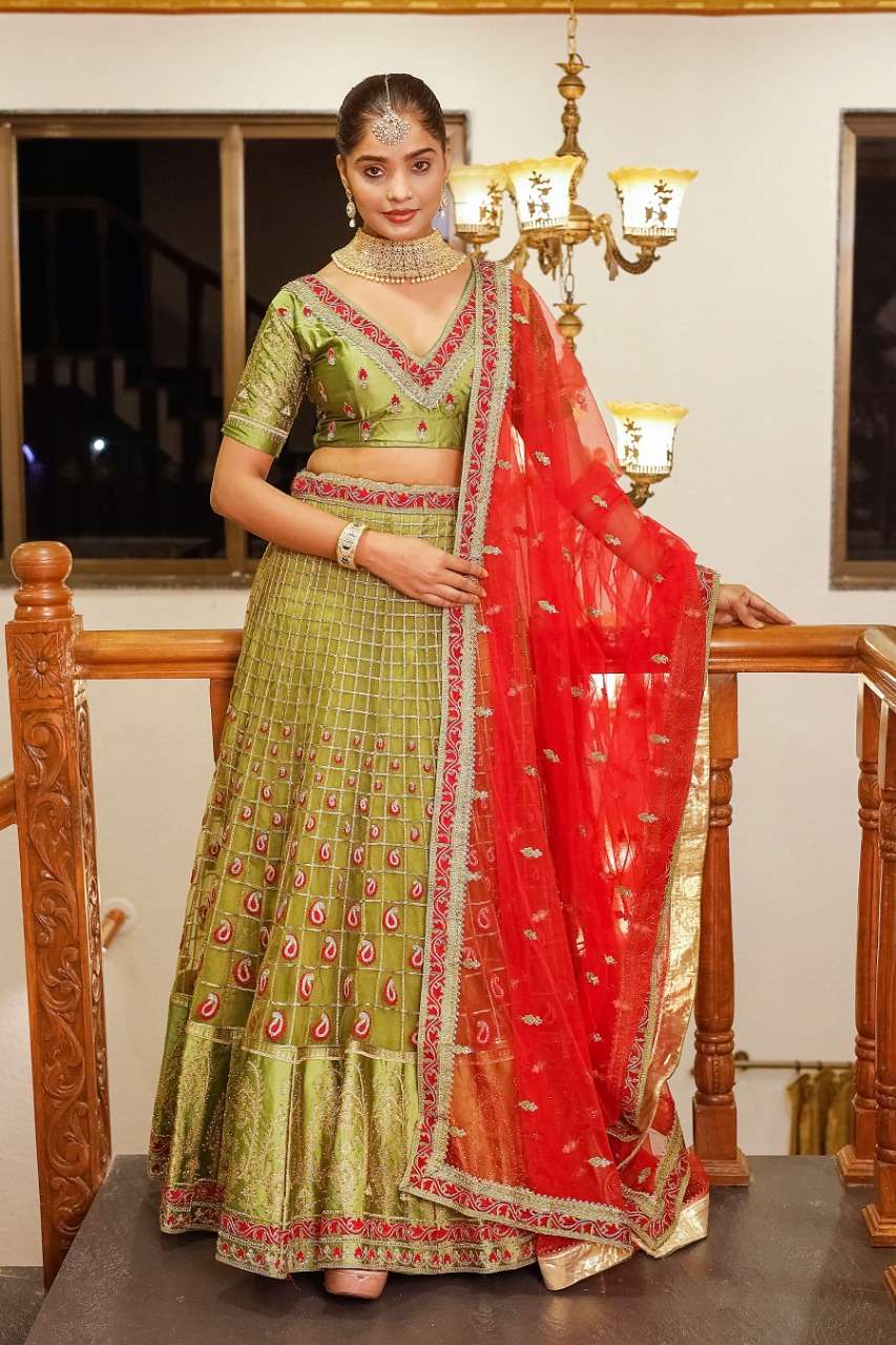 BEST DESIGNER PARTY WEAR PISTA GREEN BRIDAL WEDDING HEAVY NET LEHENGA CHOLI ANANTESH FLAIRT BEATS1016