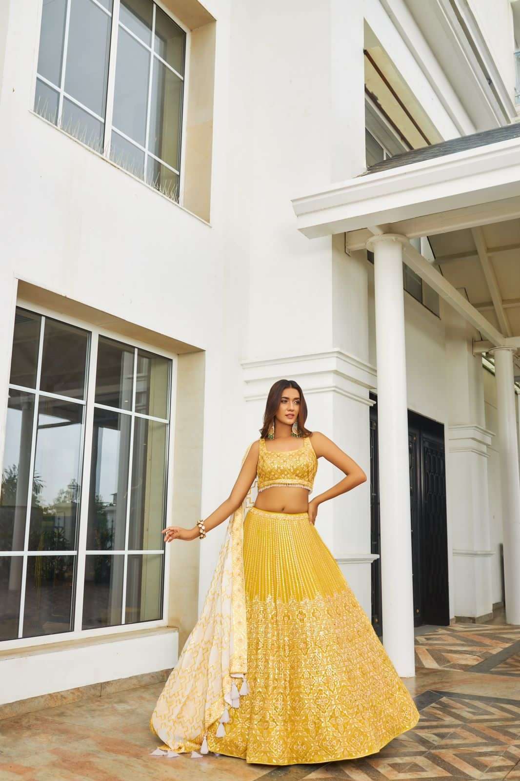 BEST DESIGNER YELLOW PARTY WEAR BRIDAL WEDDING HEAVY SILK LEHENGA CHOLI NAVKAR SM9