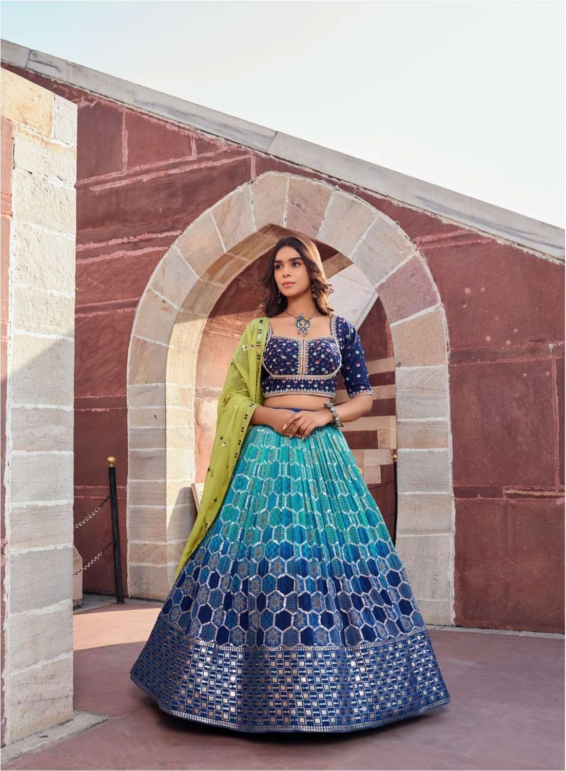 How To Choose The Best Designer Lehenga Online? - desig...