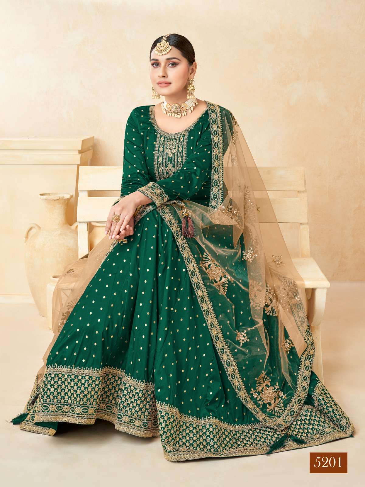 DESIGNER FANCY PARTY WEAR GREEN LONG ANARKALI SALWAR SUIT IN TAFFETA SILK ANY 5201