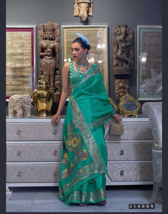 DESIGNER FANCY WEDDING PARTY WEAR RAMA GREEN DESIGNER EXCLUSIVE BANARASI SILK FABRIC SAREE RAJTEX KONICA 314009