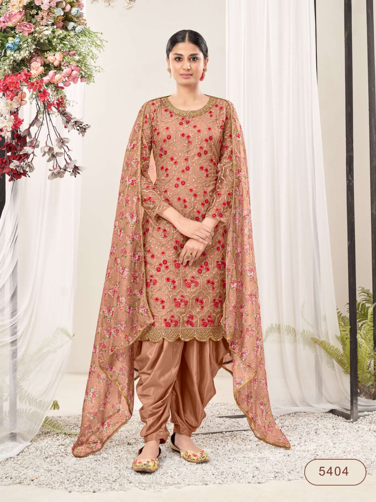 DESIGNER FANCY WEDDING PARTY WEAR PEACE PATIYALA SALWAR SUIT IN NET AANAYA 5404