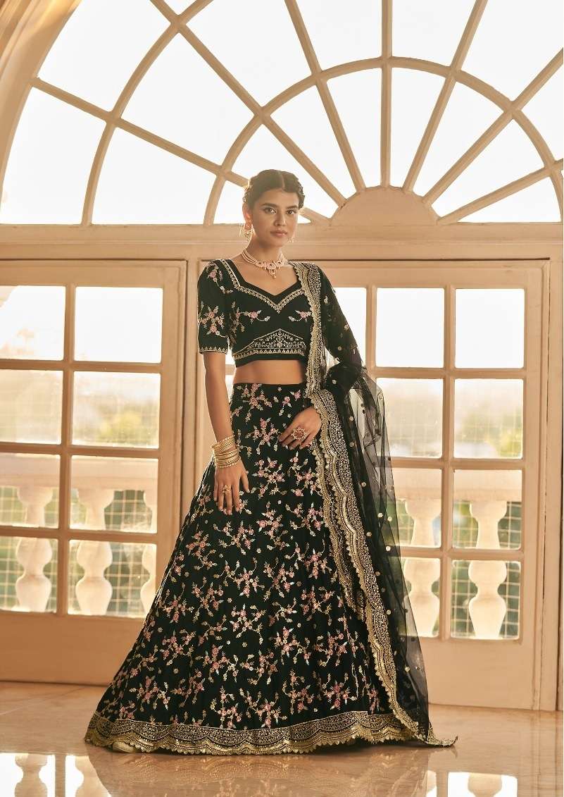 DESIGNER TRENDY STYLISH FANCY WEDDING PARTY WEAR BLACK LEHENGA CHOLI IN CHINON SILK FABRIC AAHVAN SHRINGAR 801