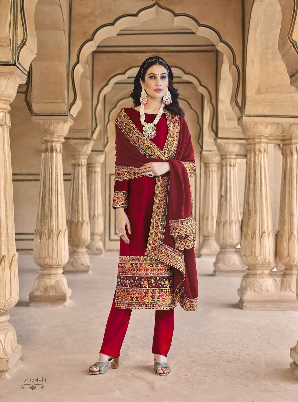 RED DESIGNER FANCY WEDDING PARTY WEAR VELVET STRAIGHT PAKISTANI SALWAR SUIT SENHORA 2074D