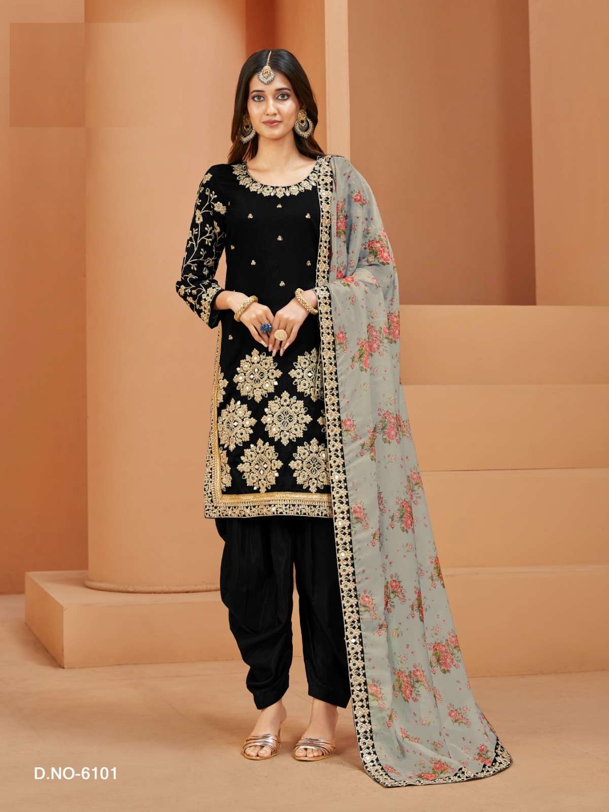 DESIGNER BLACK ART SILK PATIYALA SALWAR SUIT NEW DESIGN ANY 6101