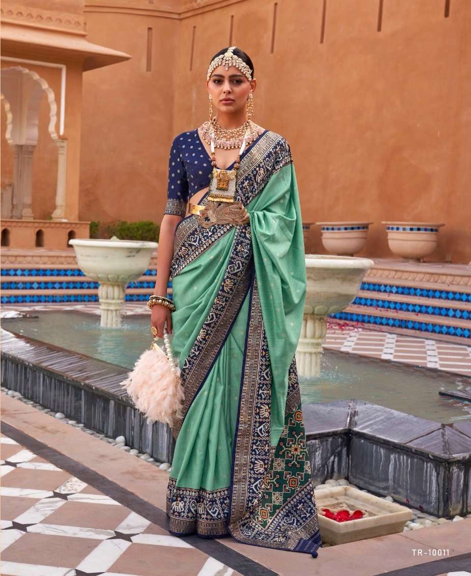 LATEST DESIGNER FANCY WEDDING PARTY WEAR HEAVY PISTA GREEN BANARASI SILK FABRIC SAREE SM TRIRATH 10011