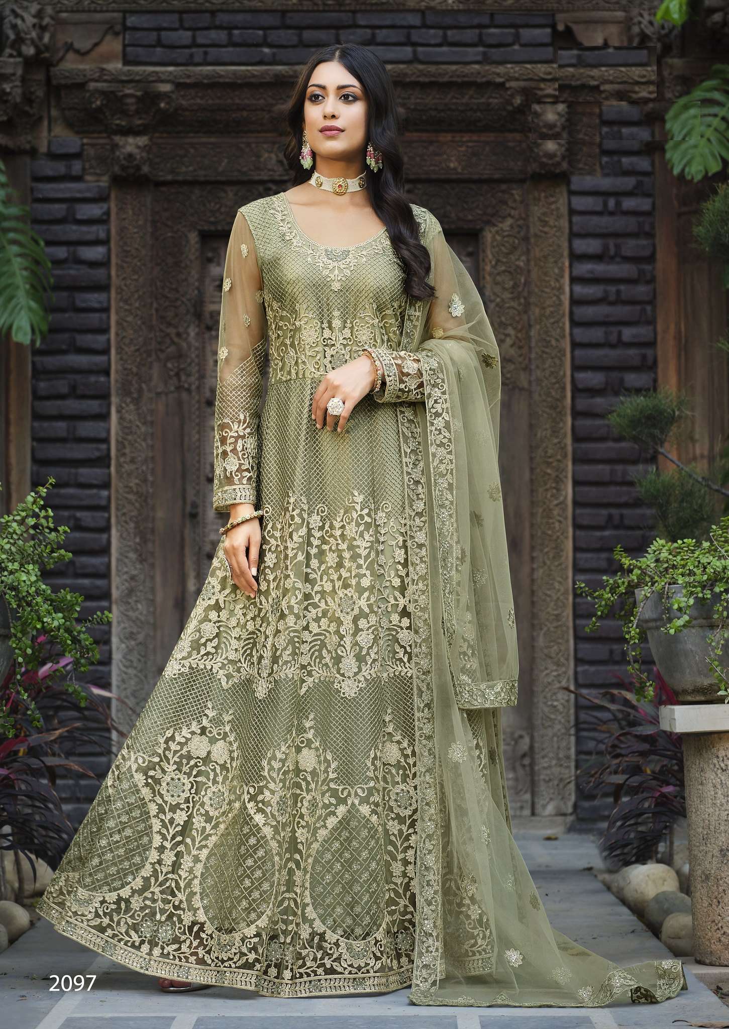 LATEST 2023 DESIGNER GREEN ANARKALI GOWN FOR WEDDING PARTY WEAR SALWAR SUIT LONG GOWN IN BUTTERFLY NET SENHORA 2097