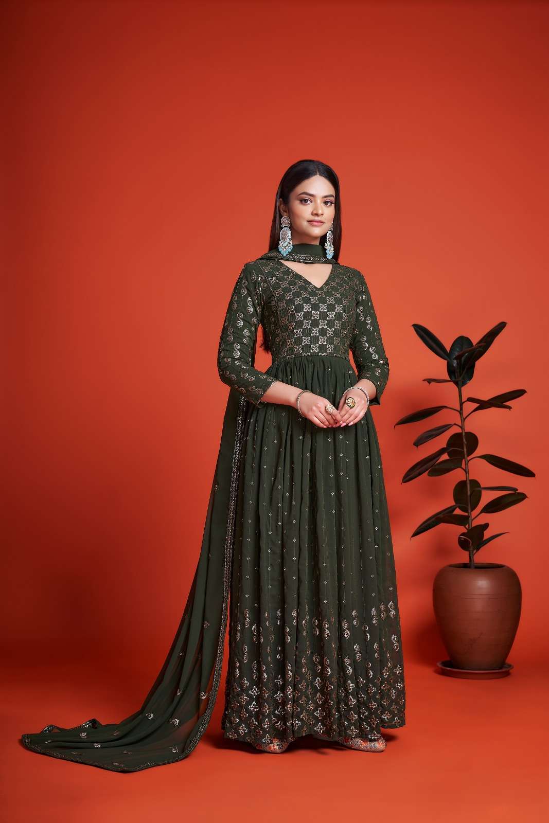 DESIGNER FANCY LONG GREEN ANARKALI GEORGETTE SALWAR SUIT GOWN EXCLUSIVE FOR PARTY WEAR AHVN 6501