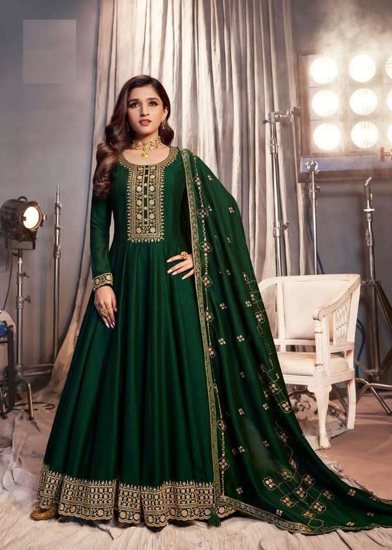 DESIGNER SILK GREEN ANARKALI SALWAR SUIT GOWN WITH DUPATTA IN LATEST RH 41205