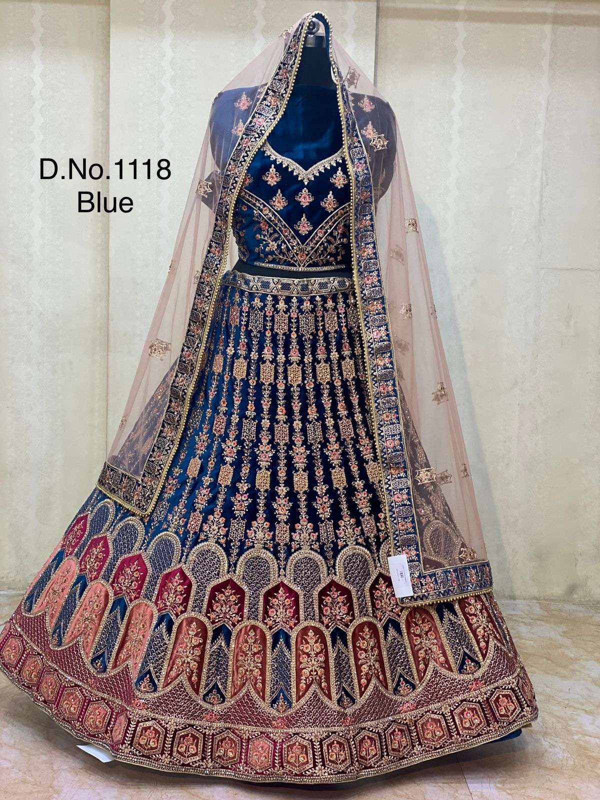 BOLLYWOOD DESIGNER BRIDAL WEDDING WEAR EXCLUSIVE NEW STYLE BLUE LEHENGA IN VELVET FABRIC SM PC SENHORA 1118B