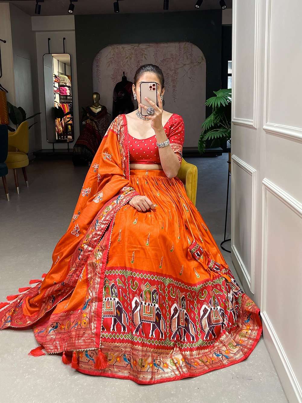 BOLLYWOOD DESIGNER TRENDY STYLISH FANCY PARTY WEAR ORANGE DOLA SILK LEHENGA CHOLI SHREEMATEE FASHION PC 1648 ORGN