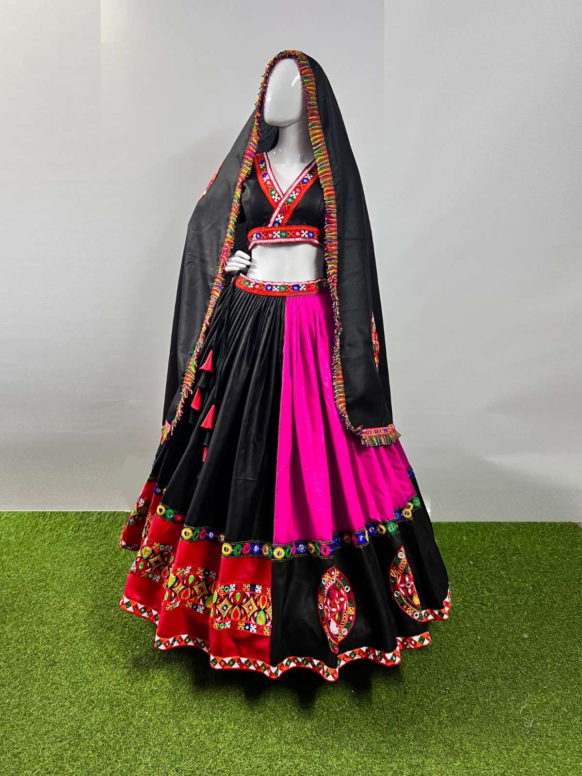 DESIGNER FANCY HEAVY PURE COTTON NAVRATRI RANI PINK LEHENGA CUM GAMTHI LEHENGA MIRROR WORK CHOLI PC 7043