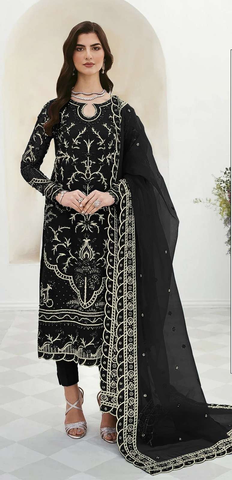 NEW DESIGNER FANCY PARTY WEAR BLACK GEORGETTE INDIAN PAKISATNI SALWAR SUIT JG 1027E