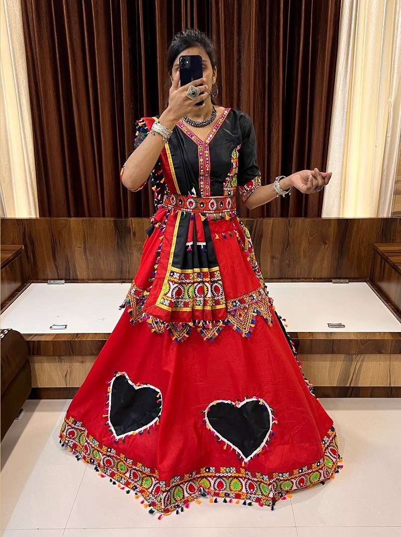 DESIGNER FANCY HEAVY PURE COTTON RED NAVRATRI LEHENGA CUM GAMTHI LEHENGA MIRROR WORK CHOLI PC 7054